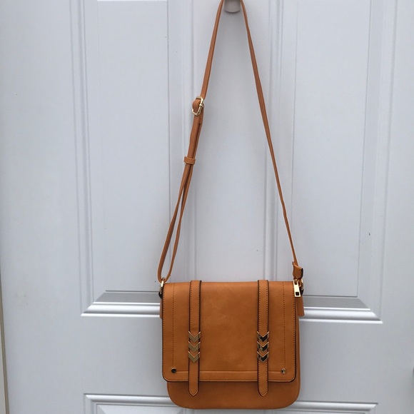 Handbags - Double compartment, large flap over, crossbody